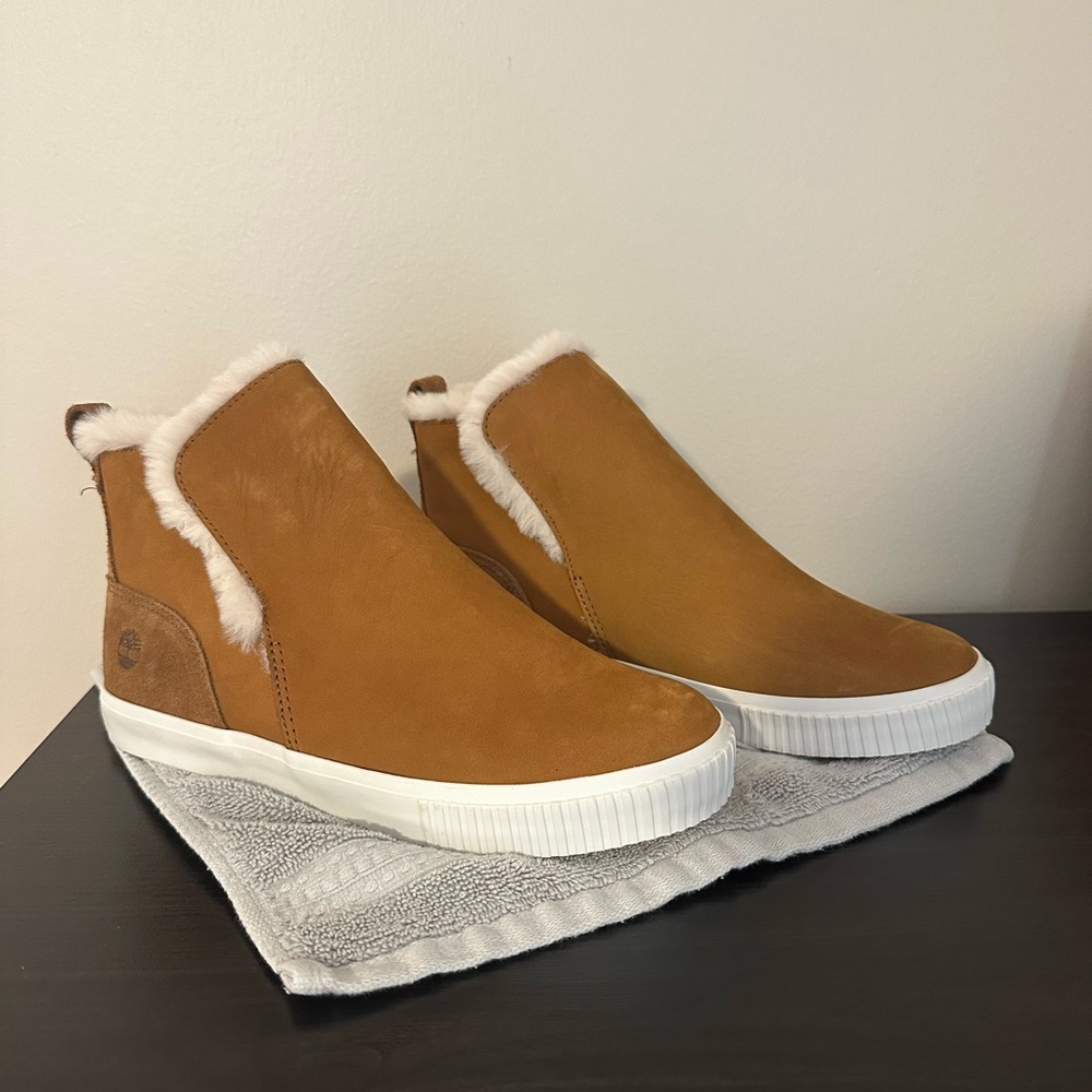 Timberland Women's Brown Slip-On Sneakers